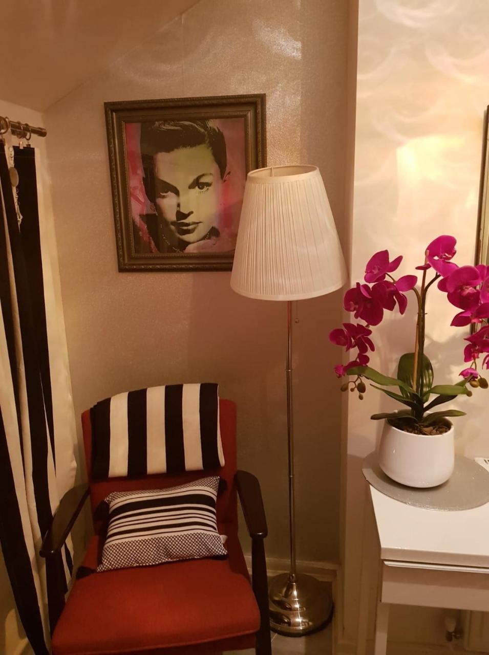 The Beauty Rooms Bnb Liverpool Esterno foto