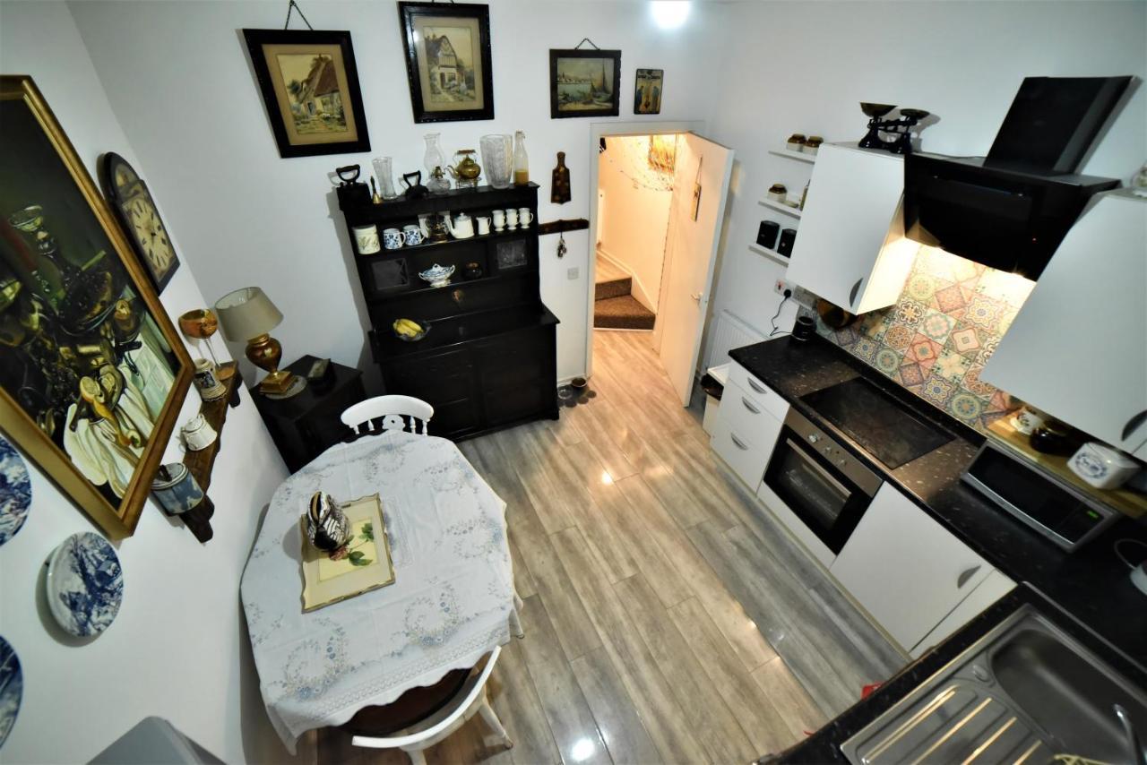 The Beauty Rooms Bnb Liverpool Esterno foto